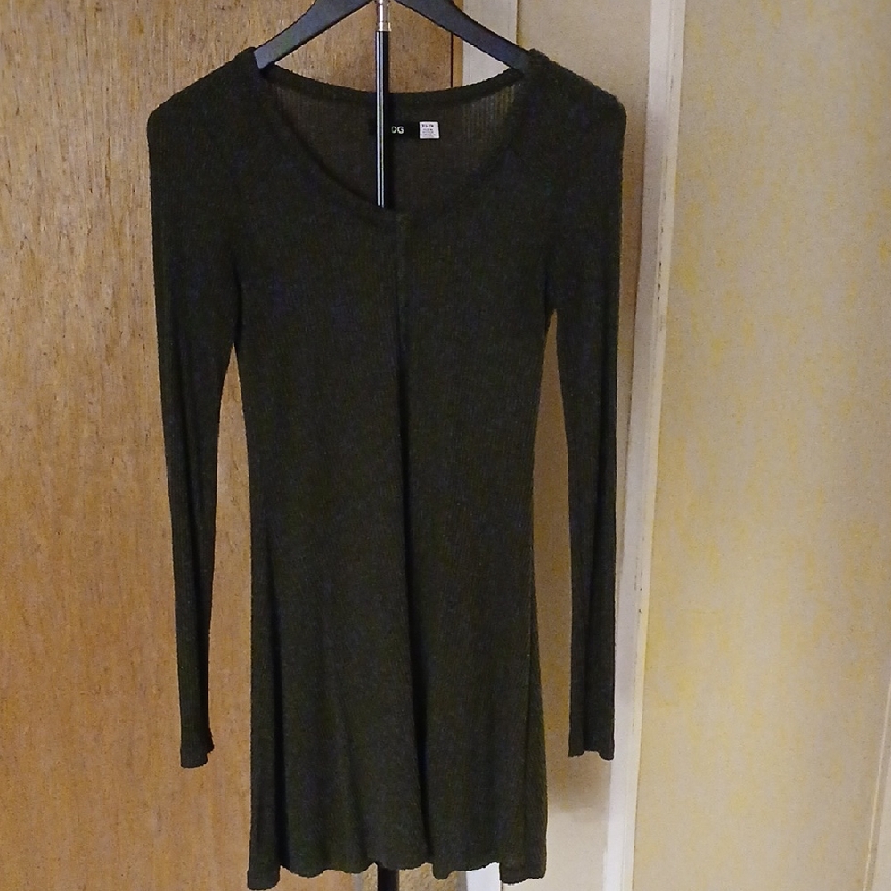 BDG Ribbed Olive Top